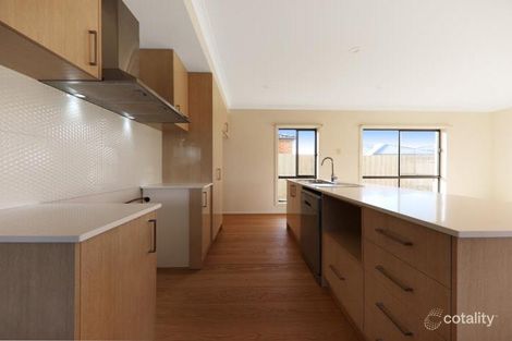 Property photo of 10 Westgate Avenue Wallan VIC 3756