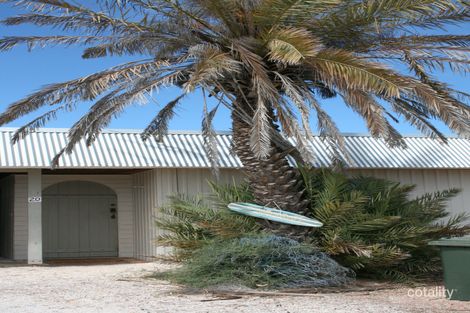 20 Hoult St, Denham, WA 6537