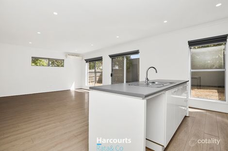 Property photo of 21 Woodcutters Grove Epping VIC 3076
