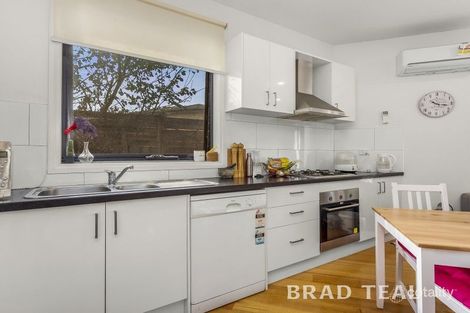 Property photo of 3/14 Suffolk Street Reservoir VIC 3073