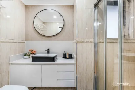 Property photo of 12 Tunnack Close West Hoxton NSW 2171