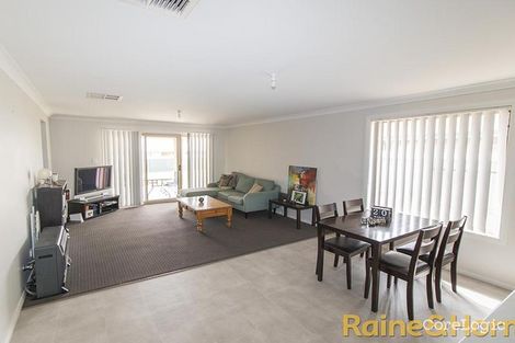 Property photo of 6 Javea Close Dubbo NSW 2830