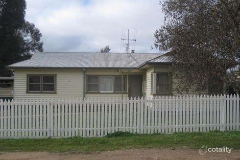 16 Vincent St, Castlemaine, VIC 3450