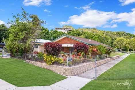 Property photo of 11 Taylor Street Keppel Sands QLD 4702