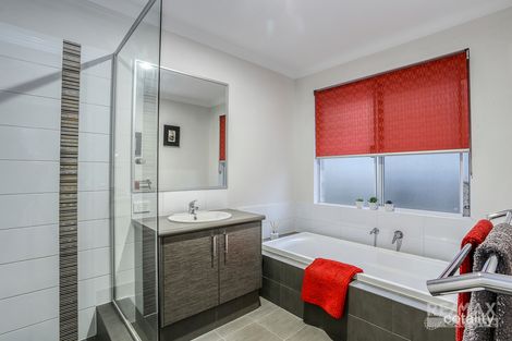 Property photo of 17 Jindalee Boulevard Jindalee WA 6036