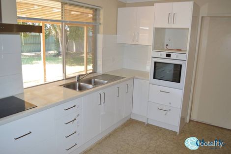 Property photo of 56 Haselmere Circus Rockingham WA 6168