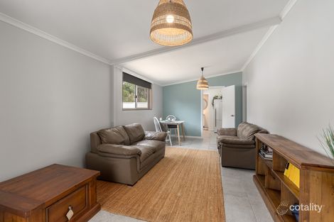 Property photo of 8 Teragalin Drive Chain Valley Bay NSW 2259