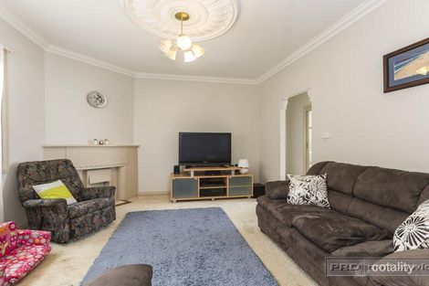 Property photo of 10 Brown Road Broadmeadow NSW 2292