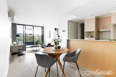 Property photo of 207/57 Bay Street Port Melbourne VIC 3207