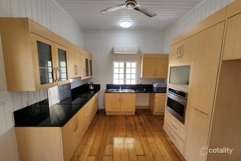 Property photo of 13 Park Lane Hyde Park QLD 4812