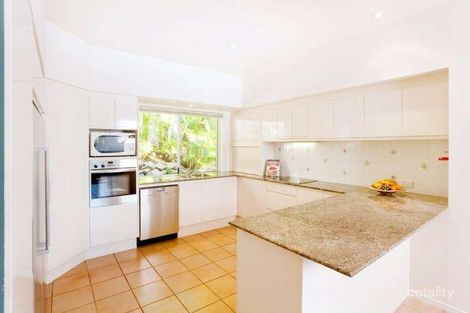 Property photo of 18 Tristania Drive Bardon QLD 4065