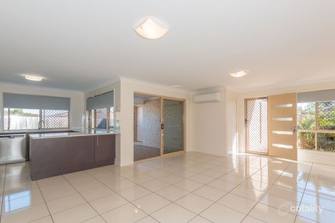 Property photo of 2/4 Olivine Court Rothwell QLD 4022