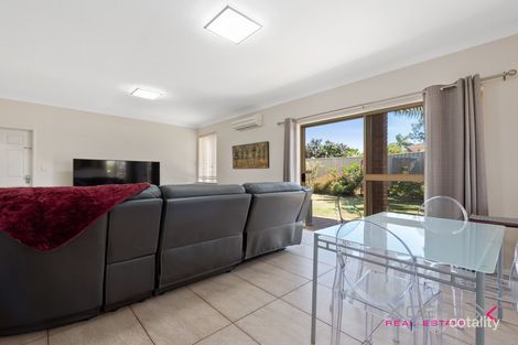 Property photo of 11 Lindfield Retreat Kallaroo WA 6025