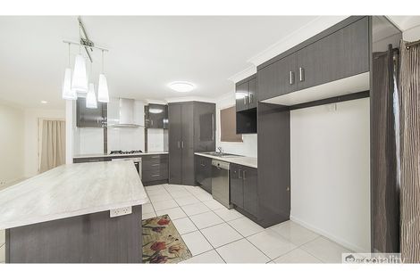 Property photo of 3 Foale Court Kawana QLD 4701