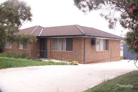 31 Harthouse Rd, Ambarvale, NSW 2560