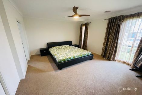Property photo of 17 Marlowe Grange Mernda VIC 3754
