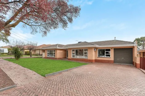 Property photo of 16 Alcheringa Drive Rostrevor SA 5073