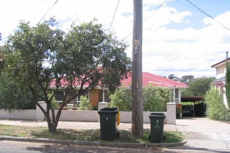 8 Strathnaver Ave, Strathmore, VIC 3041