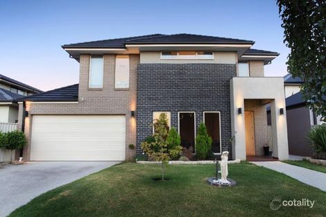Property photo of 23 Glenmaggie Chase Caroline Springs VIC 3023