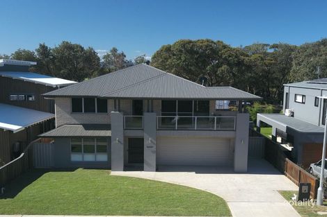 70 Mcintosh St, Shoalhaven Heads, NSW 2535