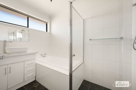 Property photo of 128 Larmer Street Howlong NSW 2643