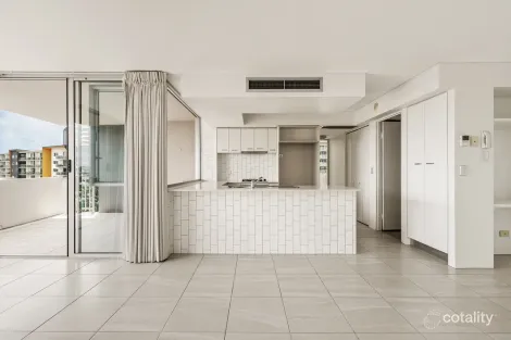 Property photo of 153 Lambert Street Kangaroo Point QLD 4169