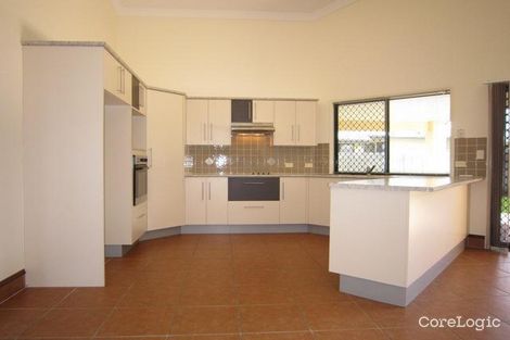 Property photo of 30 Bamboo Crescent Mount Louisa QLD 4814