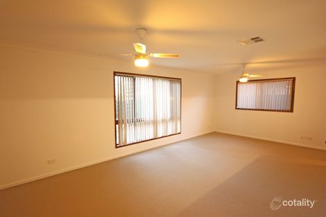 Property photo of 15 Naylor Place Ingleburn NSW 2565