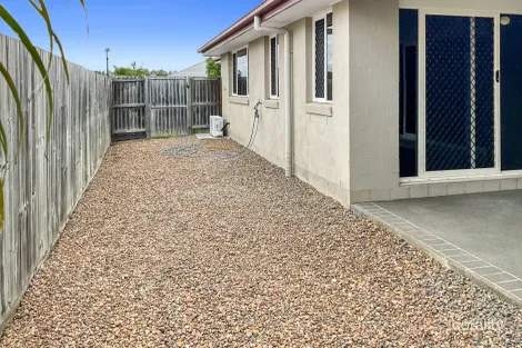 Property photo of 7 Baystone Place Raceview QLD 4305