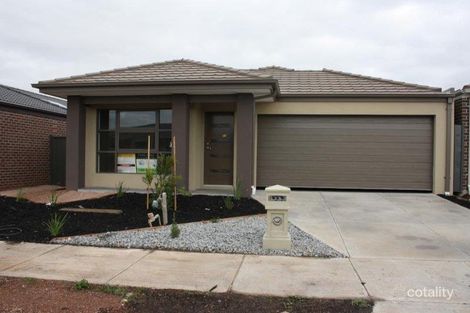 Property photo of 29 Greenleaf Circuit Tarneit VIC 3029