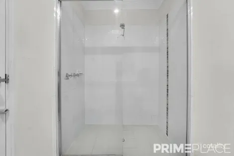 Property photo of 6 Mist Lane Springfield Lakes QLD 4300