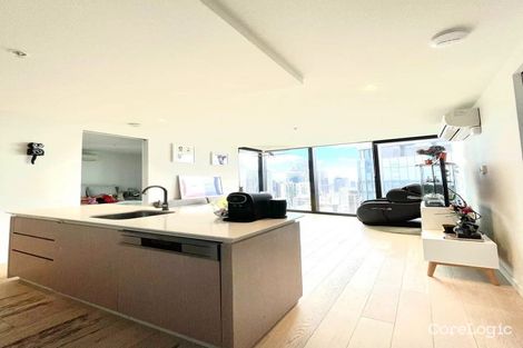 Property photo of 5205/135 A'Beckett Street Melbourne VIC 3000