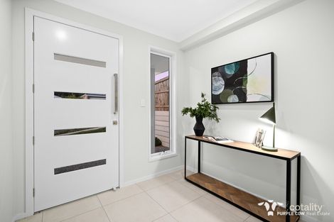 Property photo of 10 Alberg Street Spring Mountain QLD 4300