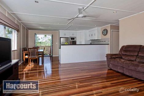 Property photo of 143 Camelia Avenue Everton Hills QLD 4053