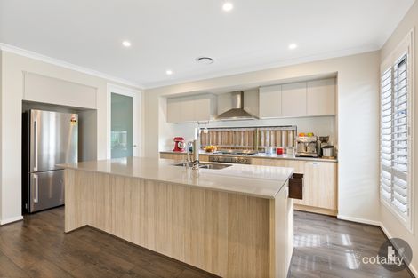 Property photo of 10 Shoreside Close Birkdale QLD 4159