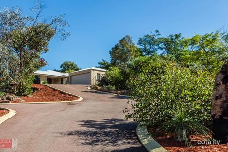 Property photo of 3 Grevillea Crescent Swan View WA 6056