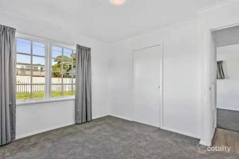 Property photo of 13 Fourth Avenue Dodges Ferry TAS 7173