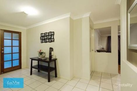Property photo of 24 Berkshire Place Springfield Lakes QLD 4300