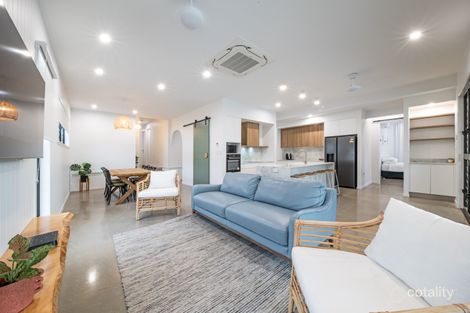 Property photo of 61 Gloucester Avenue Hideaway Bay QLD 4800