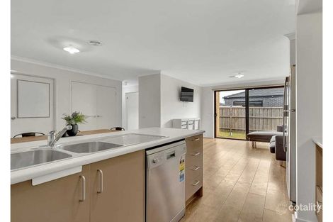 Property photo of 21 Arlington Park Parade Mickleham VIC 3064