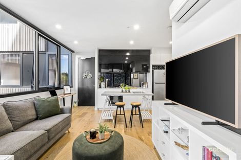 Property photo of 212/12 Albert Street Hawthorn East VIC 3123