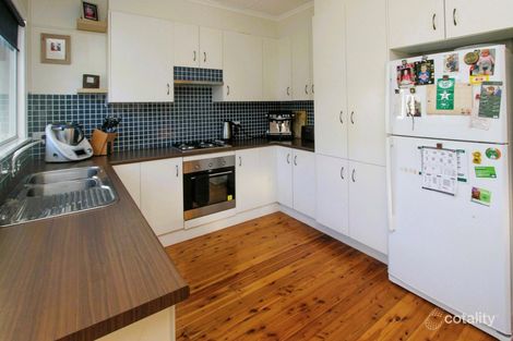 Property photo of 40 Mary Street Mount Lofty QLD 4350