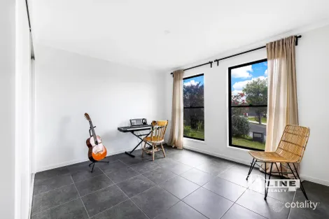 Property photo of 45 Maroochy Circuit Yandina QLD 4561