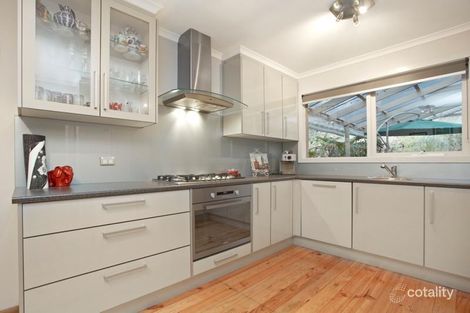 Property photo of 36 Moola Place Eltham VIC 3095