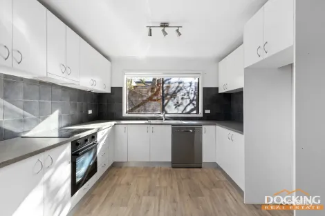 2/12 Trinian St, Vermont, VIC 3133