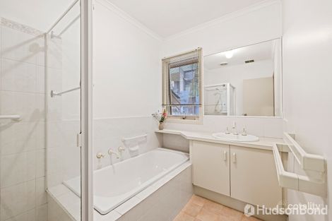 Property photo of 1/10 Clay Drive Doncaster VIC 3108