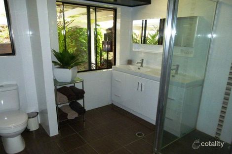 Property photo of 31 Bertana Drive Mudgeeraba QLD 4213