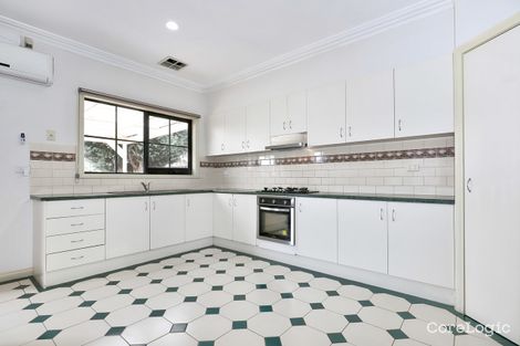 Property photo of 8 Haite Place Roxburgh Park VIC 3064