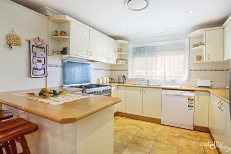 Property photo of 12 Kooyong Street St Johns Park NSW 2176