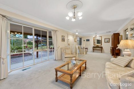 Property photo of 5 Glenwood Grove Knoxfield VIC 3180